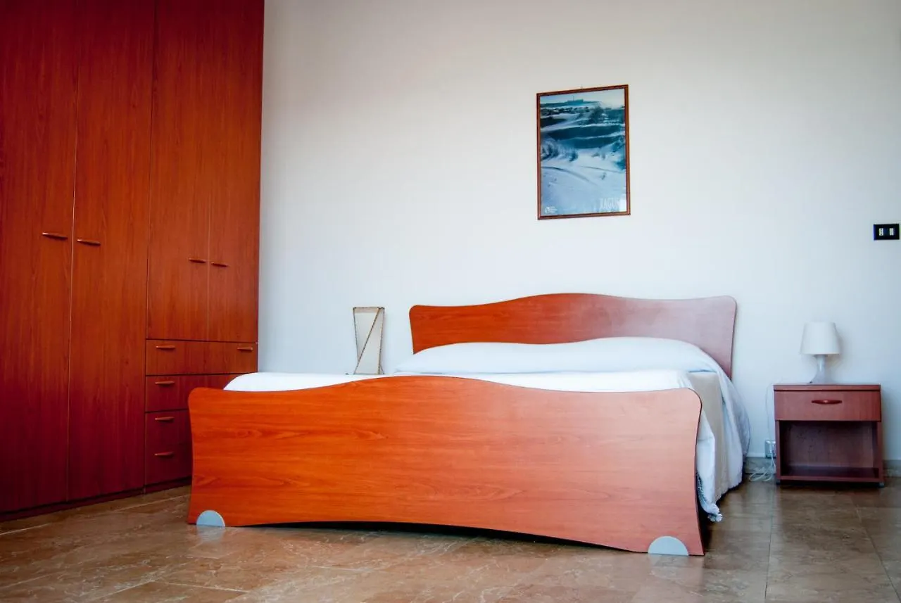 ** Bed & Breakfast B&B Deakamarina Vittoria Italy